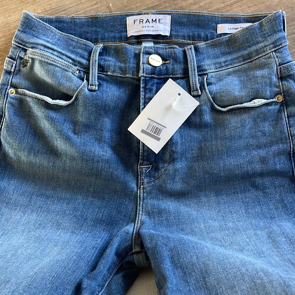 Frame denim Le High Flare size 26